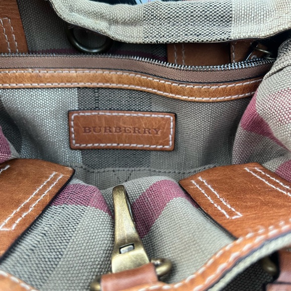 Burberry classic tottenham nova check plaid tote - Picture 3 of 13